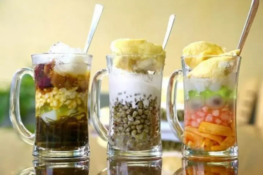 Chè đậu thập cẩm xua tan cái oi nóng của mùa hè.