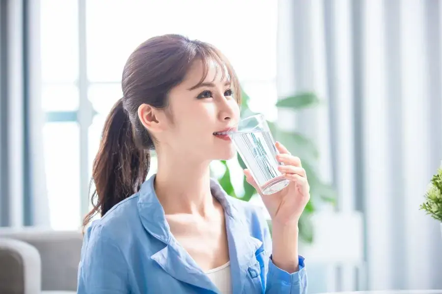 Giảm cân bằng nước lọc giúp đốt cháy mỡ thừa, tăng cường quá trình trao đổi chất.