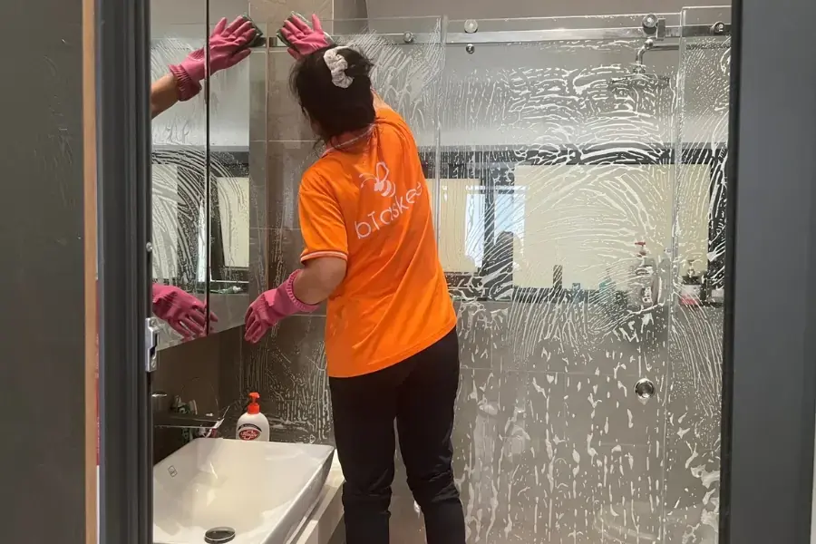 bTaskee với 9 năm kinh nghiệm trên thị trường giúp việc. 