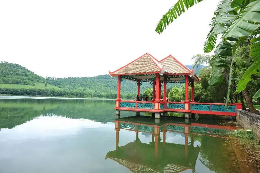Khu du lịch Hồ Tiên Sa chính là địa điểm du lịch lý tưởng cho ngày 20/10 này.