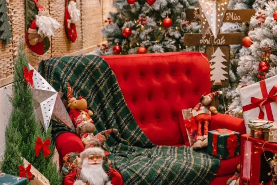 Khóm Tea and Coffee là chốn bình yên và xinh đẹp để bạn lui tới trong dịp Noel.