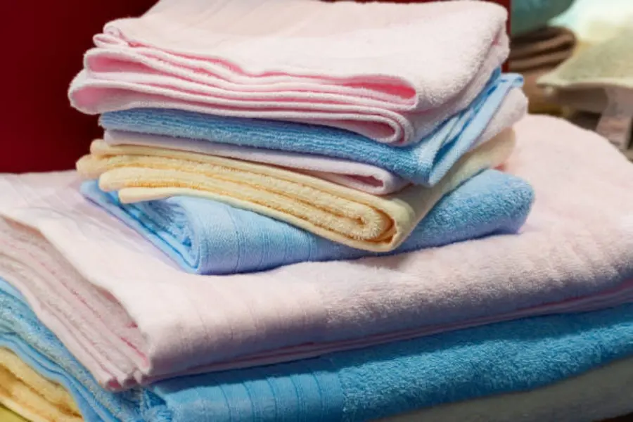 Khăn microfiber sợi mềm.
