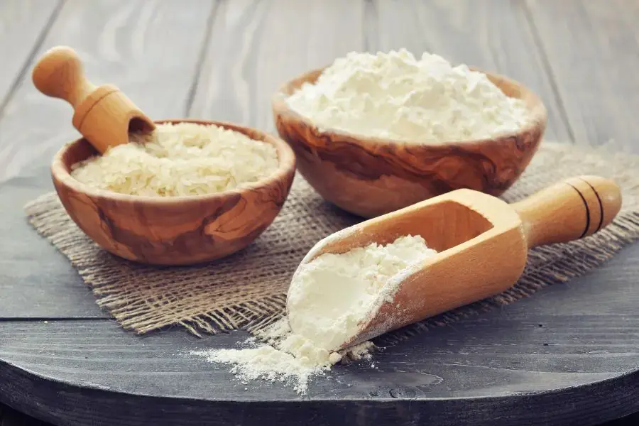 Trong bột mì có chứa đến 3/4 nhóm dinh dưỡng cần thiết cho cơ thể: Tinh bột, protein, vitamin và khoáng chất.