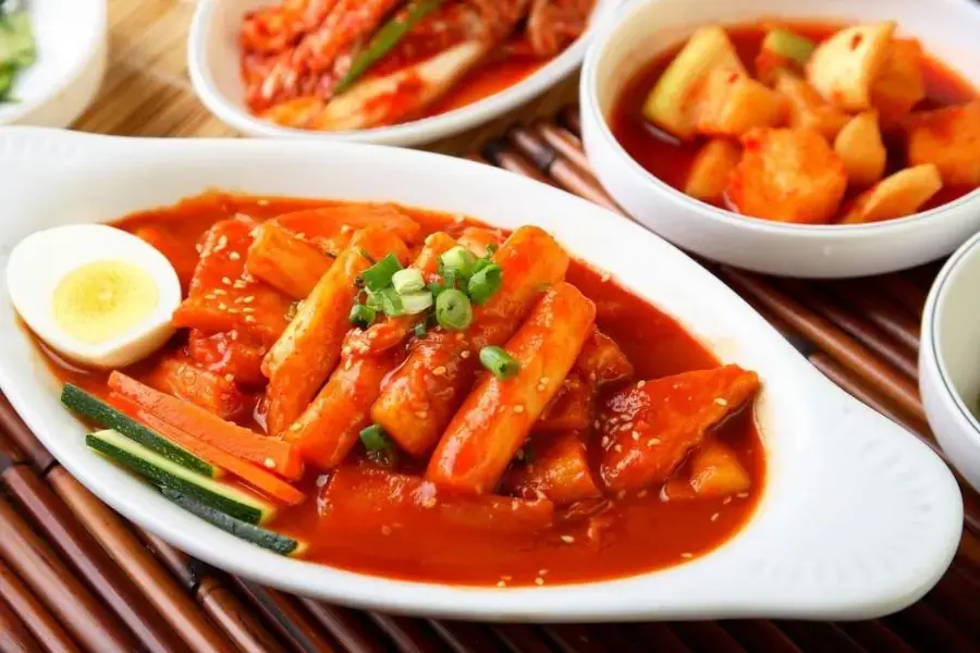 Món cay nóng gây hại cho dạ dày của bạn.