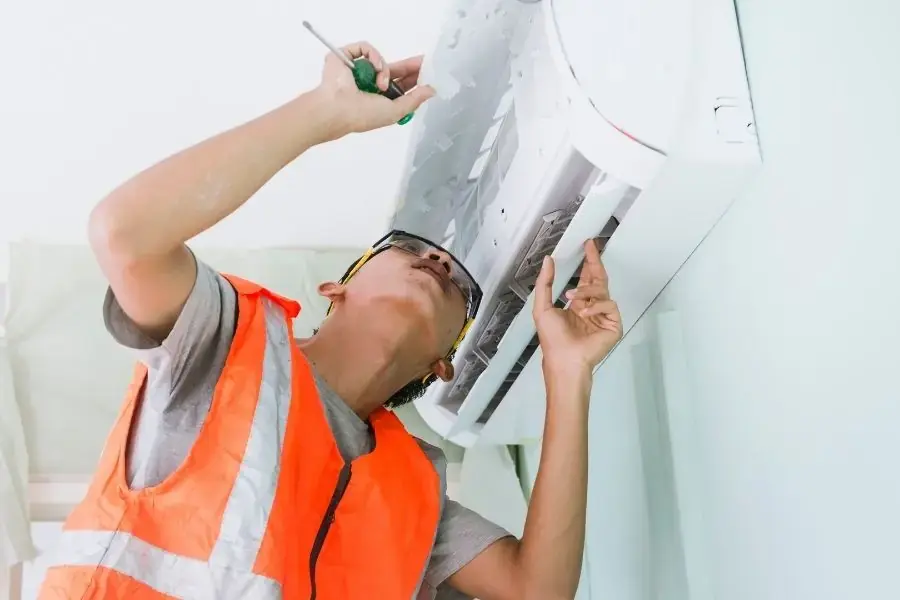 Quy trình vệ sinh máy lạnh LG đúng chuẩn