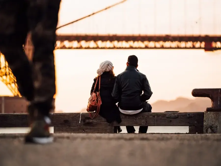 Dating in romantic places