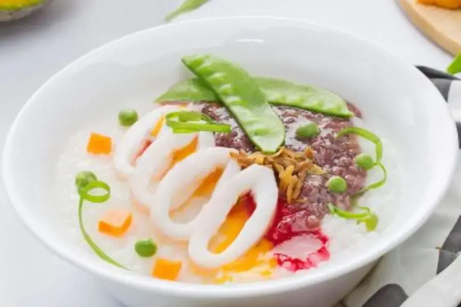 Món cháo mực giàu dinh dưỡng và dễ ăn