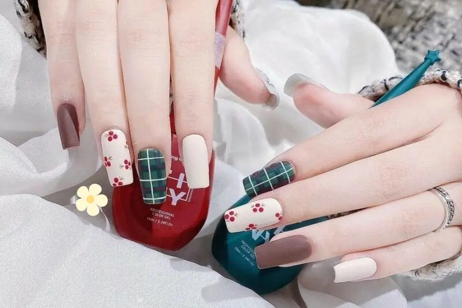 Bộ nail mix màu đẹp ấn tượng.