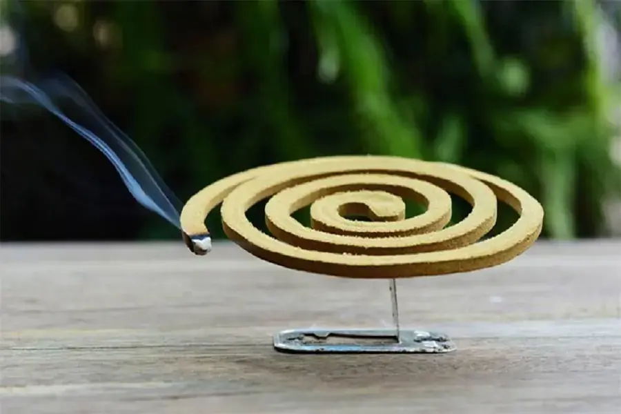 Tùy vào nguyên liệu sản xuất để đánh giá hương muỗi