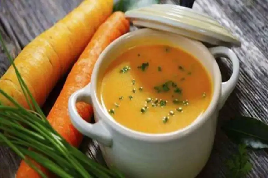 Món cháo cà rốt giàu dinh dưỡng, giúp bé có đôi mắt sáng và tinh anh