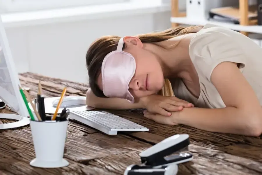 Ngủ trưa văn phòng đem lại nhiều tác dụng cho sức khỏe và tinh thần