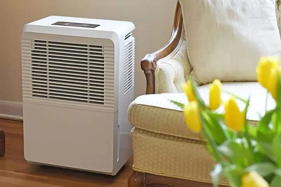 Cần ngắt nguồn điện trước khi tiến hành vệ sinh máy
