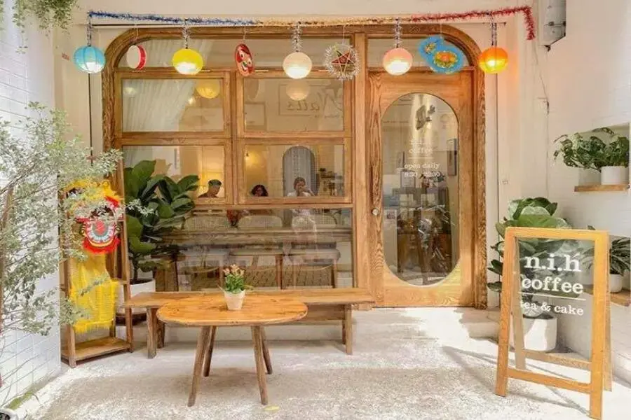 Decor trung thu nhẹ nhàng dễ thương của n.i.f coffee