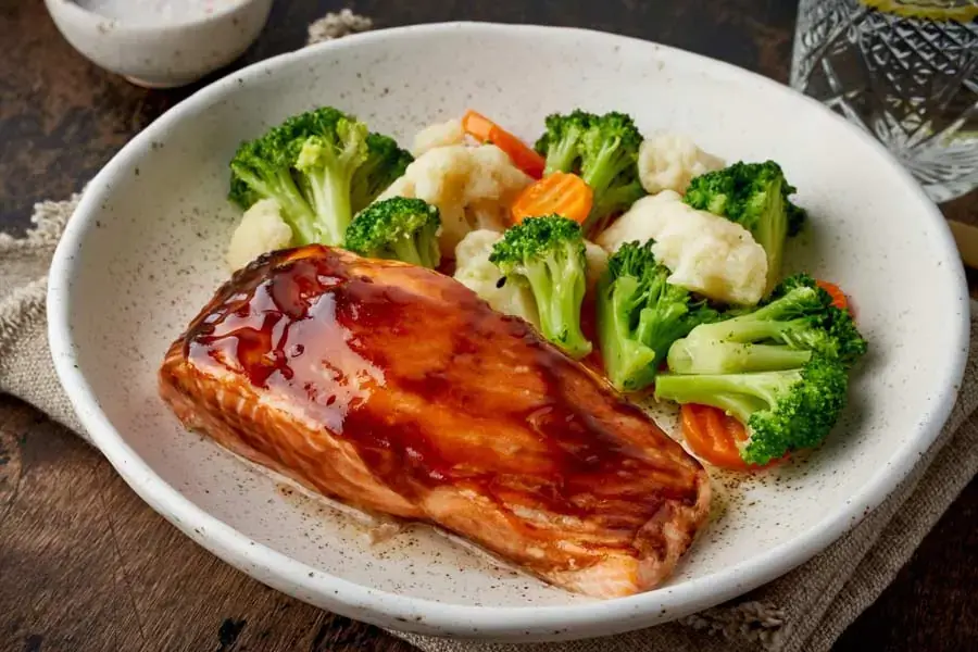 Cá hồi nước tương đậm đà và hấp dẫn
