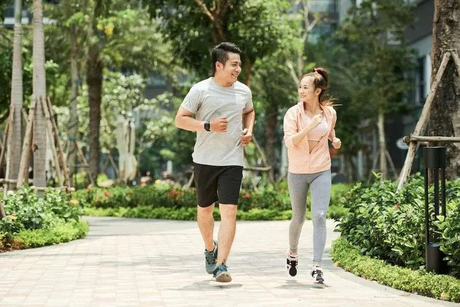 chạy bộ giúp giảm cân