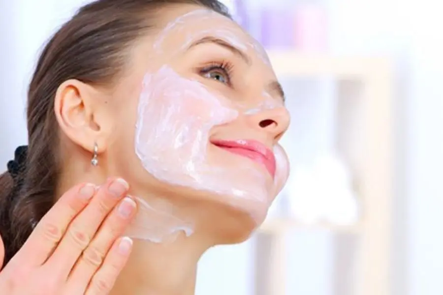 Đây là bước cuối cùng trong quy trình dưỡng da.