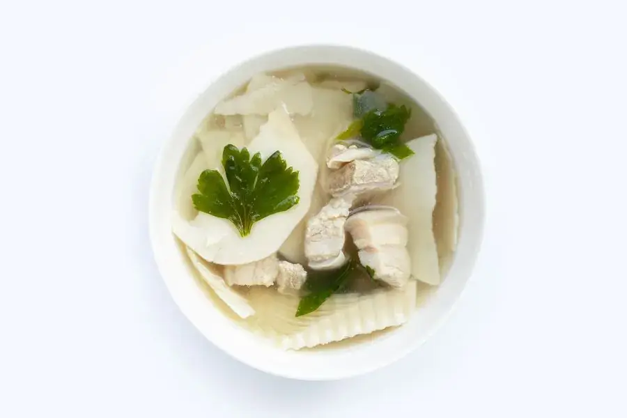 Canh măng thịt heo ngọt thanh