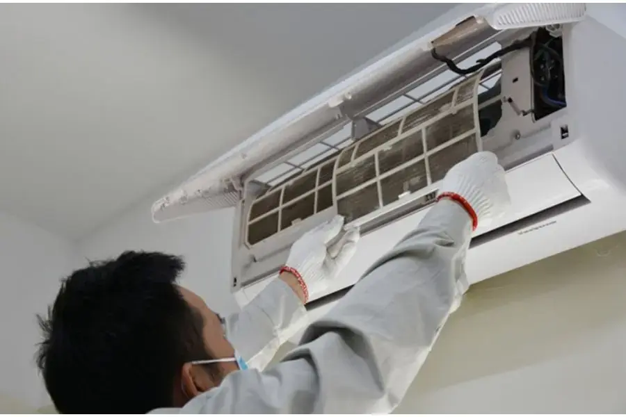 Điều hòa thiếu gas bạn cần nhờ nhân viên kỹ thuật kiểm tra và sửa chữa