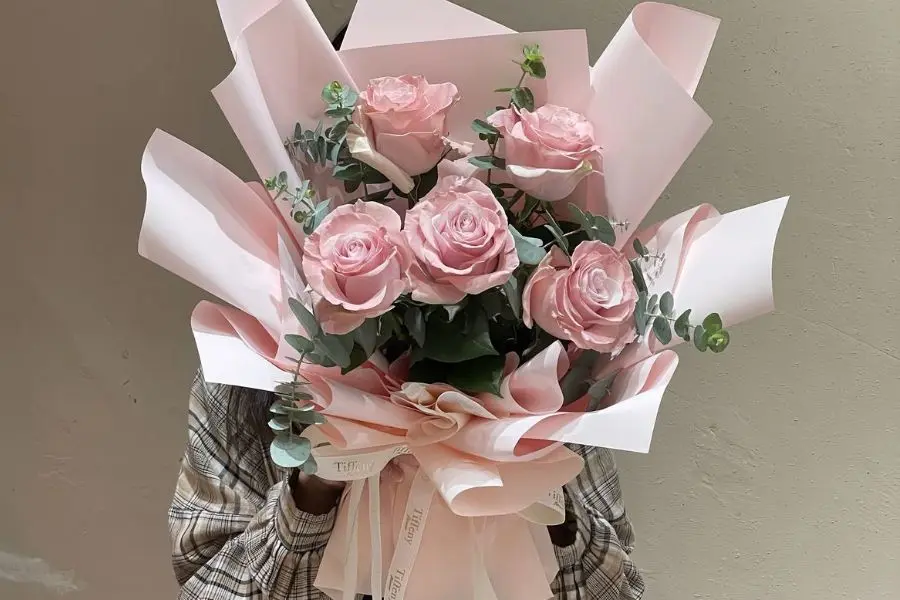 Mẫu hoa hồng phấn dịu dàng và lãng mạn
