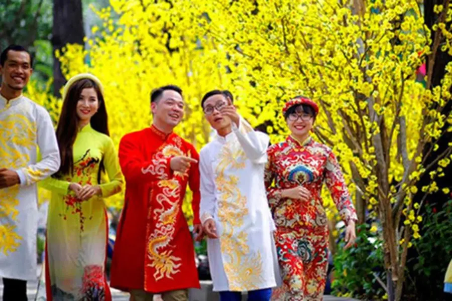 Chọn hướng và giờ xuất hành tốt sẽ đem lại may mắn cho cả năm.