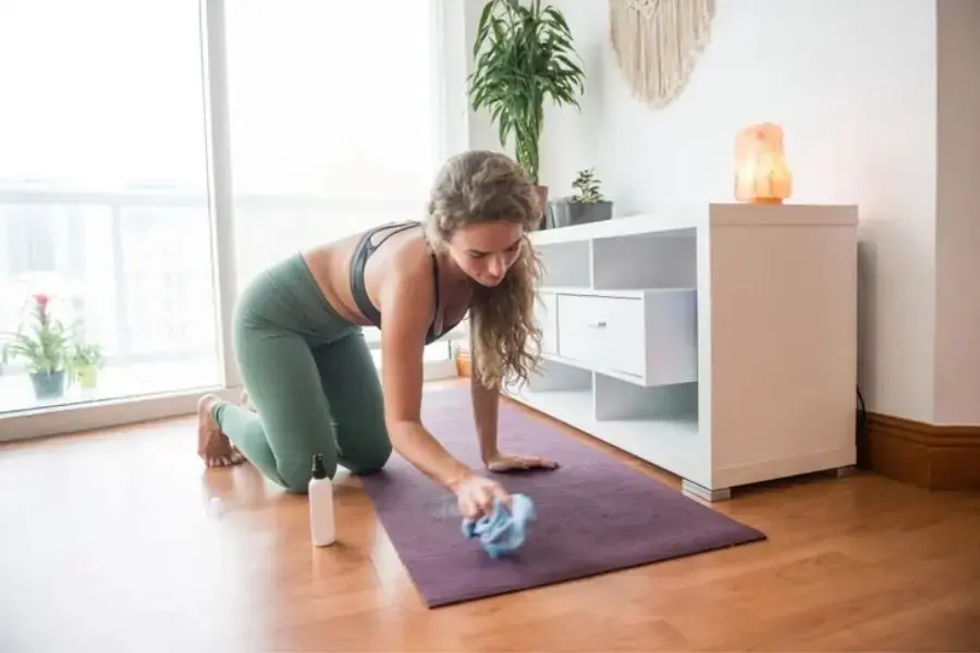 Bảo quản thảm yoga sau khi tập