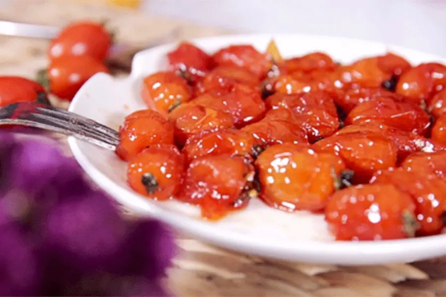 Mứt cà chua bi.
