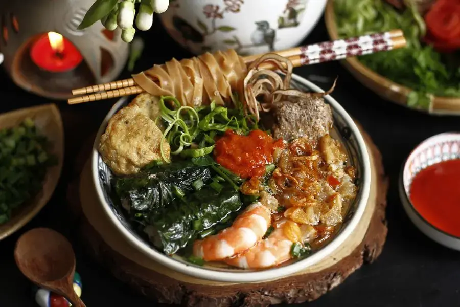 Đổi khẩu vị cho bé với bánh canh cua