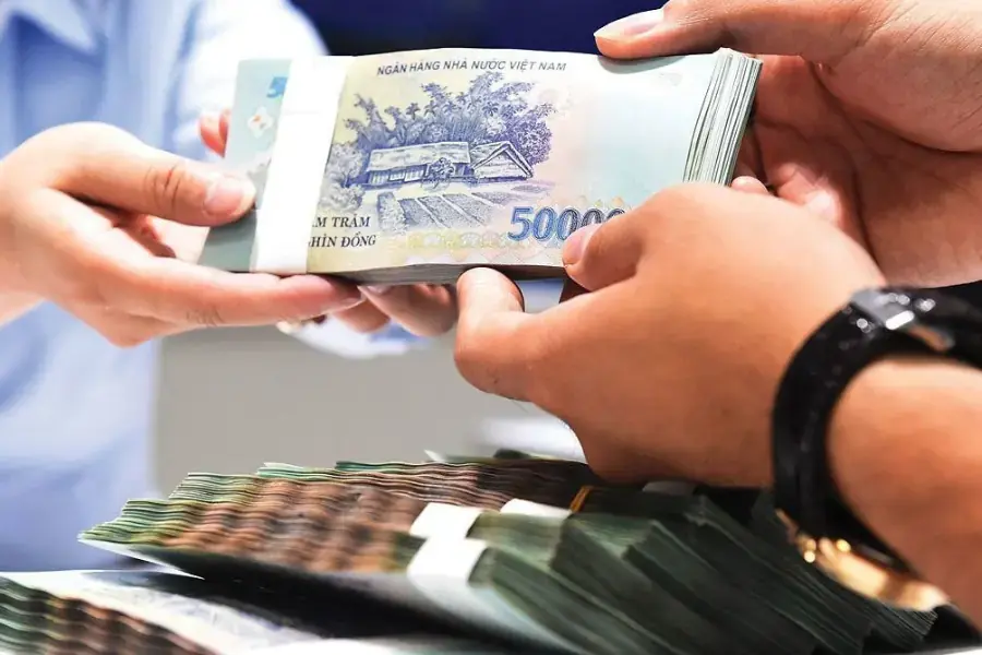 Vay tiền trước Tết có thể đem lại vận xui.