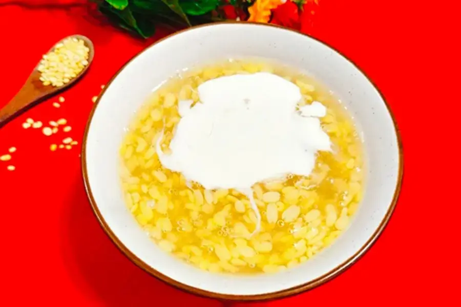 Thành phẩm nấu chè đậu xanh nước cốt dừa thơm ngon.