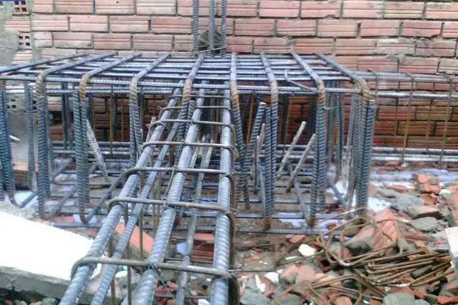 Đài cọc liên kết các cọc 