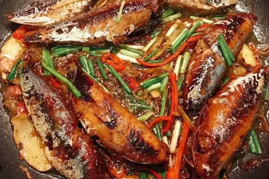 Món cá chỉ vàng sốt cà chua được nhiều người yêu thích