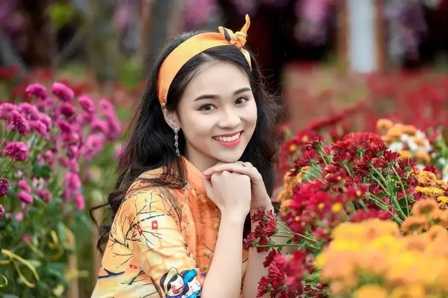 Hãy chú ý chăm sóc da, thay đổi một số loại kem dưỡng phù hợp với khí hậu mùa xuân để có một làn da đẹp chào đón năm mới.