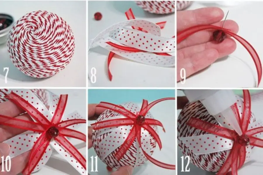 Cố định dải ruy băng trang trí quả châu Noel.