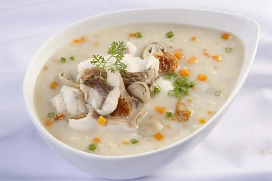Món cháo đậm đà và ngọt thịt.