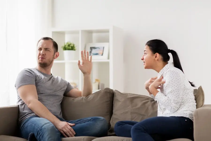 Những cuộc tranh cãi, nỗi lo cần được loại bỏ ngay ngày đầu năm mới.