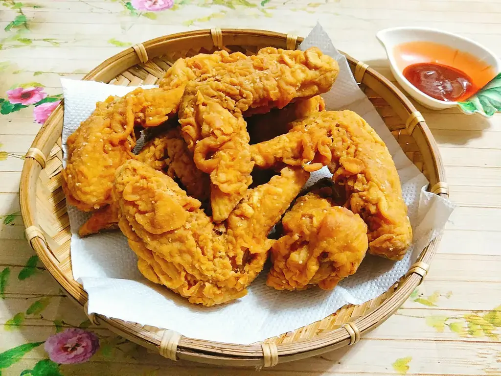 Cánh gà rán giòn ngon, cả nhà cùng thích