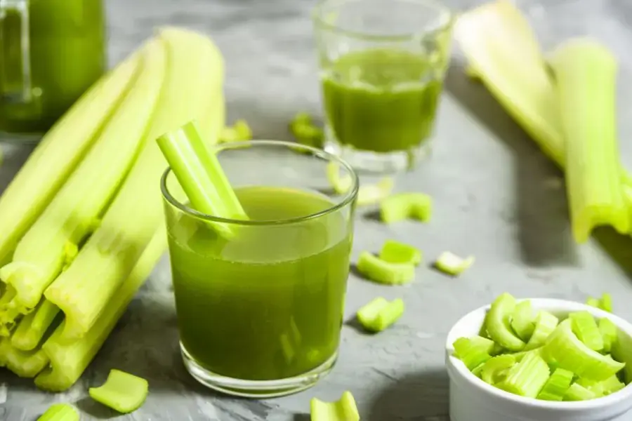 Nước cần tây bổ sung thêm nhiều khoáng chất, vitamin quan trọng cho cơ thể