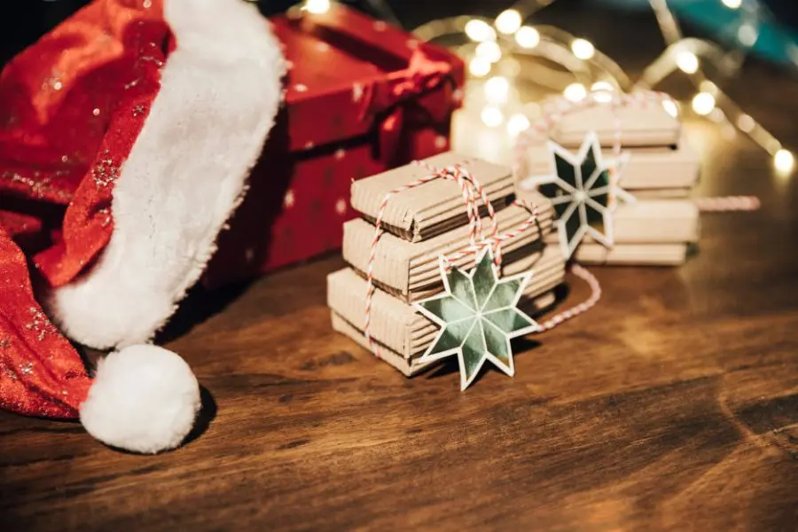 Bài thơ tình Noel cô đọng nhiều tình cảm, được tác giả dành tặng riêng “em”.