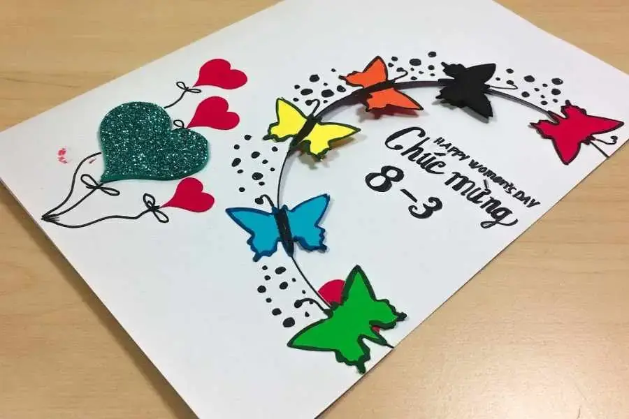 Mừng ngày 8 - 3 với mẫu hiệt cắt dán lạ mắt và cần sự khéo tay.