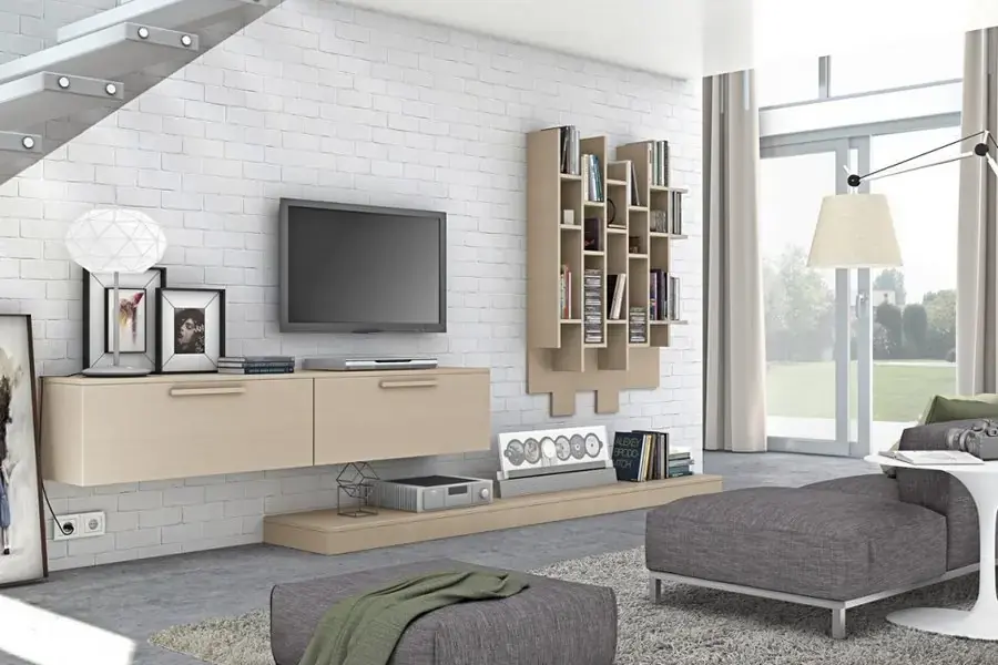 Dùng kệ treo tường để đồ vật