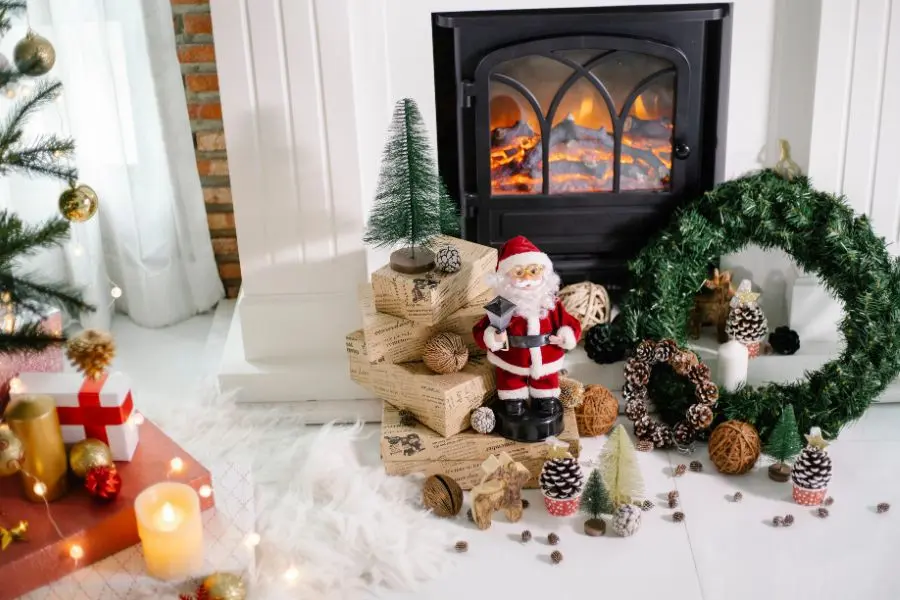 Mẫu lò sưởi Noel đẹp số 13.