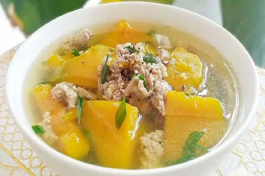 Canh bí đỏ thịt bằm nhiều dinh dưỡng 