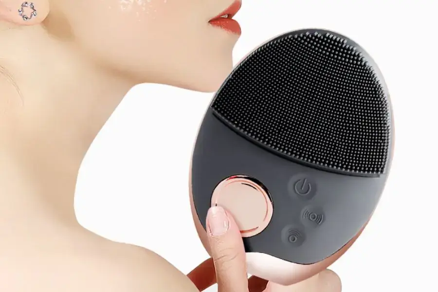 Cần lau khô máy và bảo quản nơi khô ráo, thoáng mát
