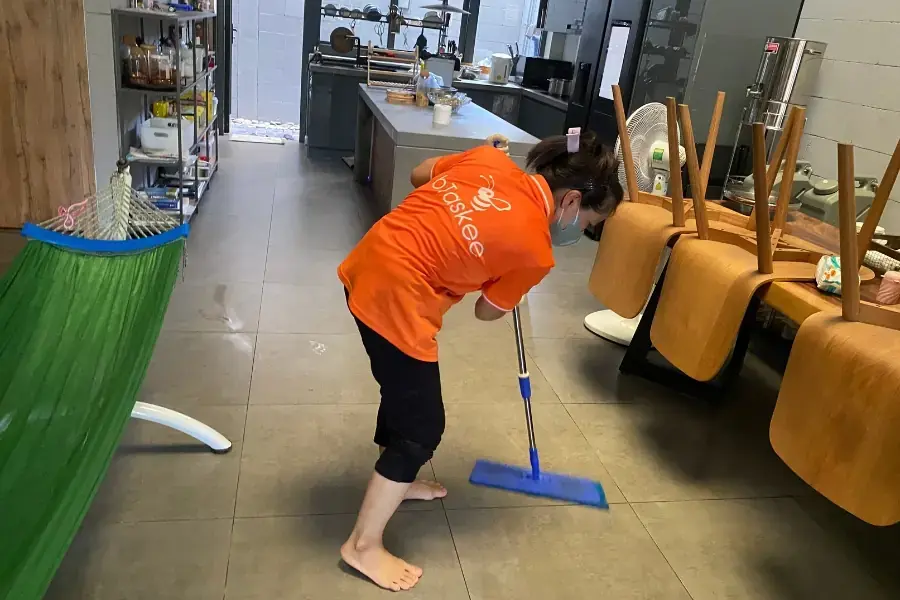 Đội ngũ Tasker vững chuyên môn, làm việc chu đáo của bTaskee. 