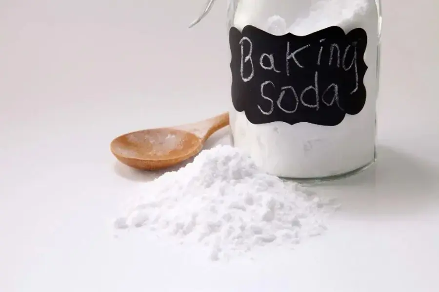 Baking Soda vốn là nguyên liệu khử mùi, tẩy vết bẩn hiệu quả trong gia đình.