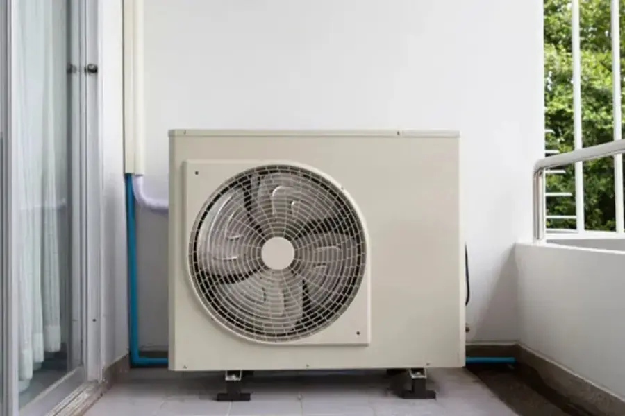 Cánh quạt tản nhiệt có vai trò giúp khí lạnh lưu thông tốt hơn.