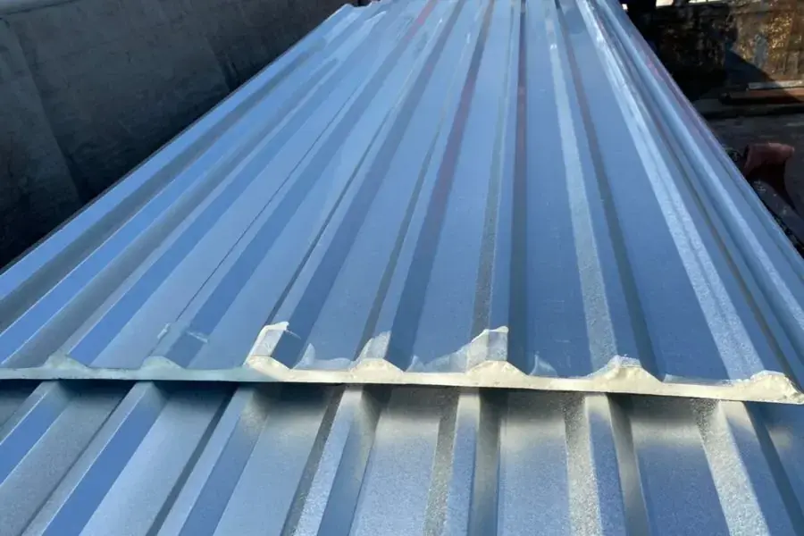 Tôn cách nhiệt mang đến cảm giác mát lạnh, thoải mái cho không gian sống