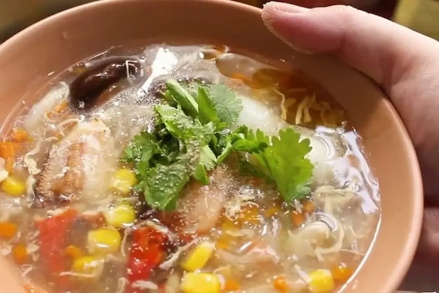 Ăn súp cua với liều lượng vừa phải để không gây tăng cân.
