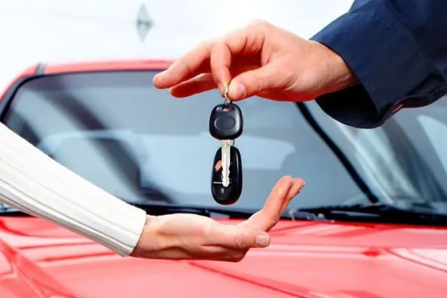 Bạn không nên mua xe trong tháng cô hồn để hạn chế xui xẻo khi di chuyển.