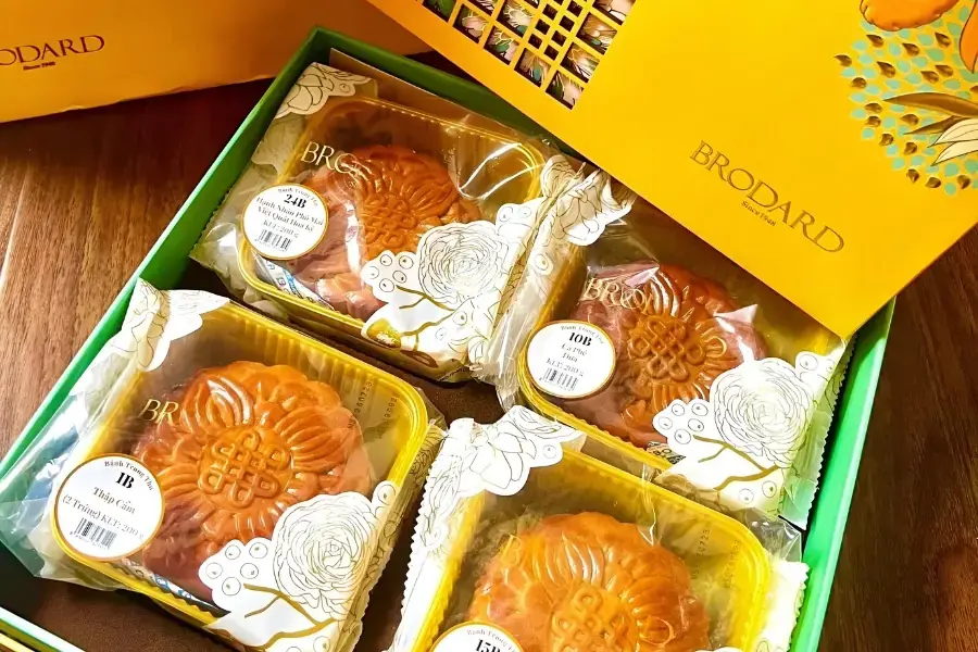 Brodard thường cho ra mắt nhiều vị bánh mới lạ.